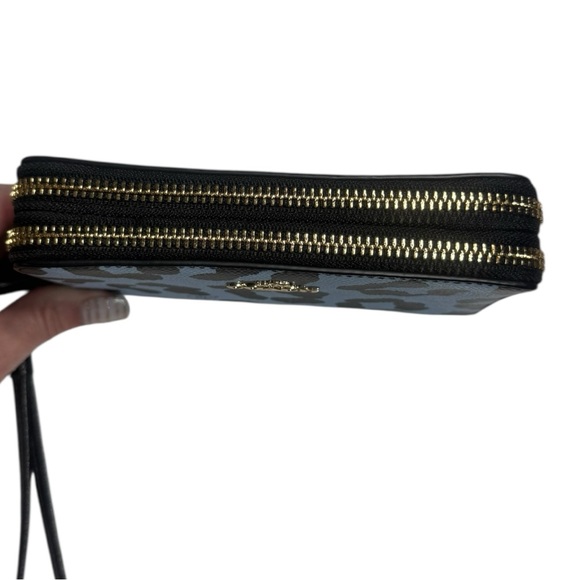 Coach Blue and Black Leopard Print Tote and Wristlet Set - Picture 11 of 12